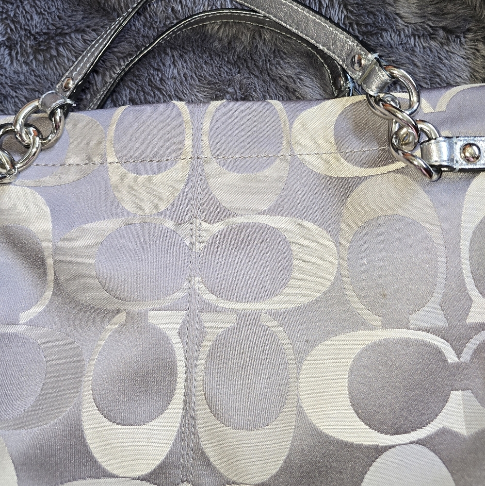 Coach Brooke Signature Jacquard Shoulder Bag in Gray and Silver - Picture 2 of 9